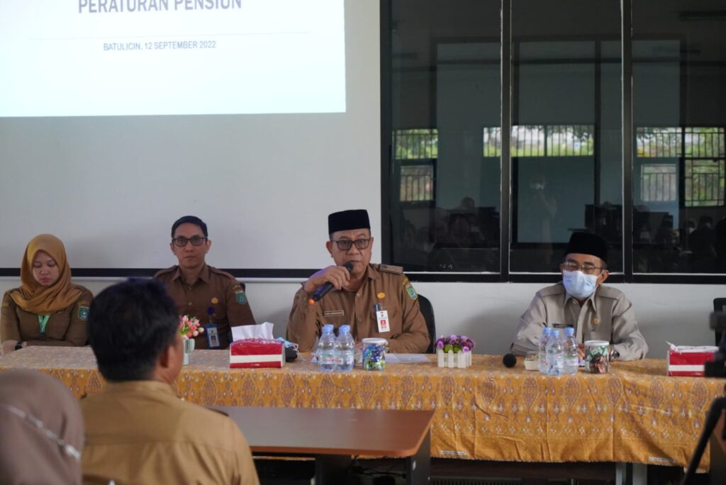 Focus Discussion Group (FGD) dan Sosialisasi Peraturan Pensiun